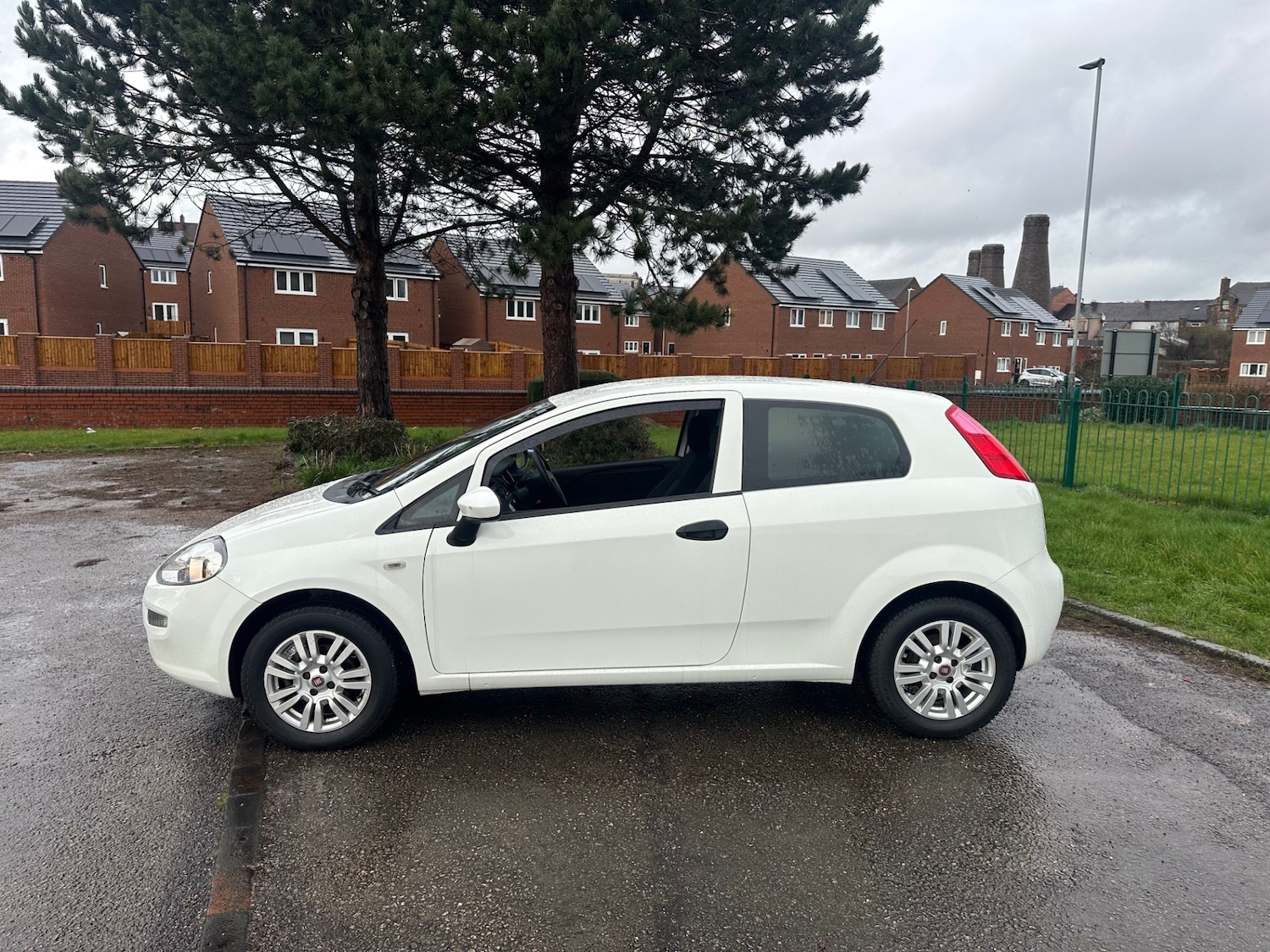 Used Fiat Punto 2015 for sale - 77543683: Photo 8