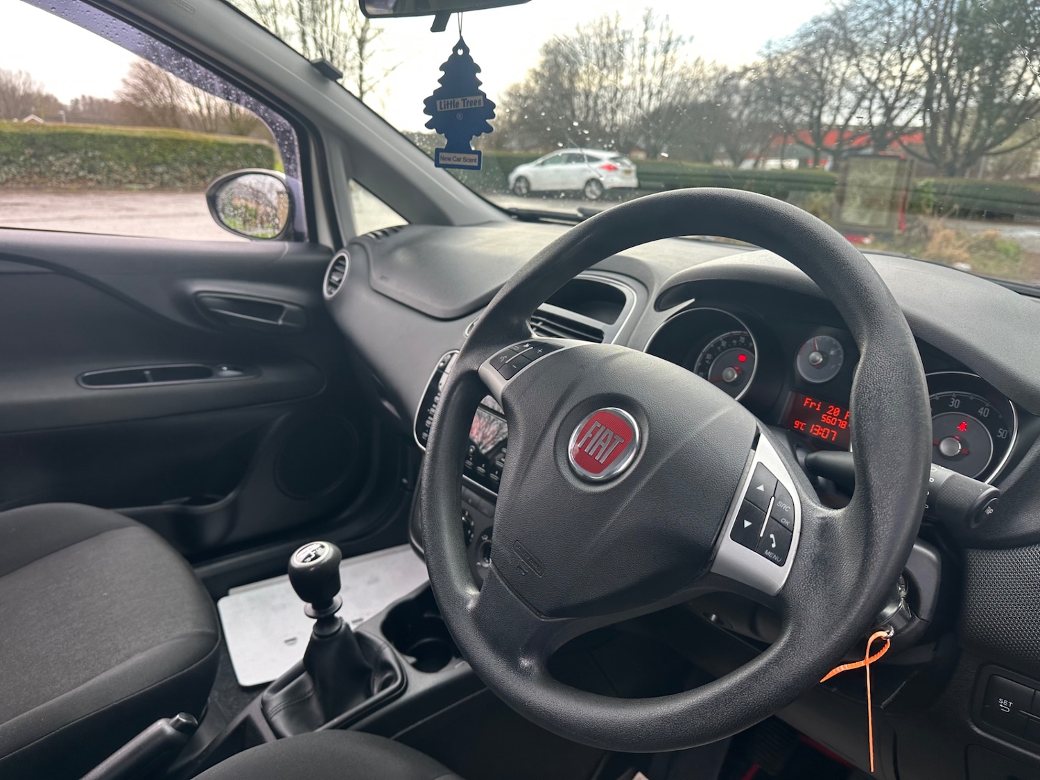 Used Fiat Punto 2015 for sale - 77543683: Photo 9