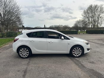Used Vauxhall Astra 2014 for sale - 78081582: Photo