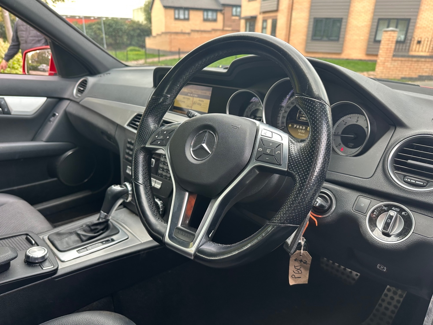 Used Mercedes-Benz C-Class 2011 for sale - 76036713: Photo 10