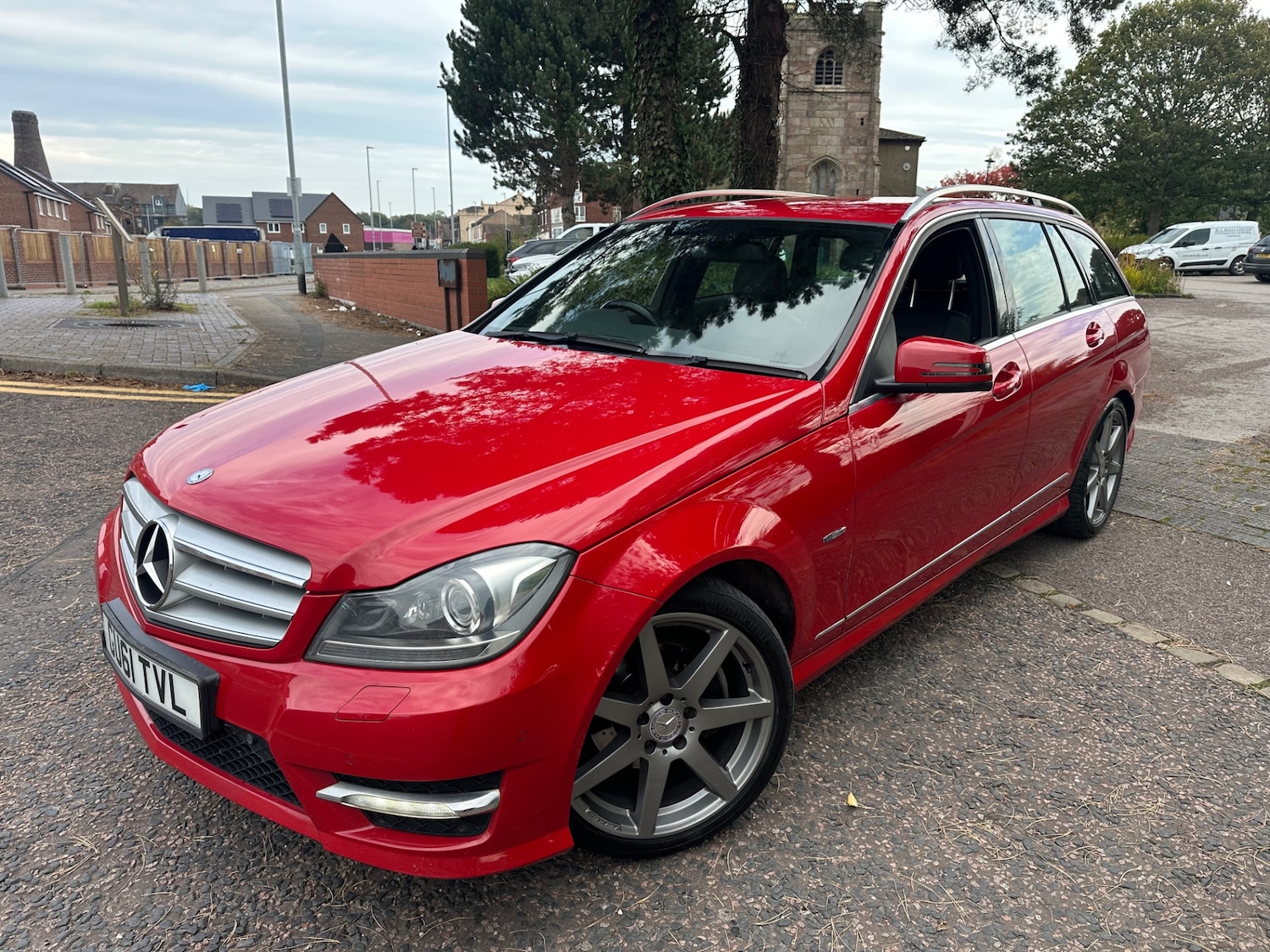 Used Mercedes-Benz C-Class 2011 for sale - 76036713: Photo 3