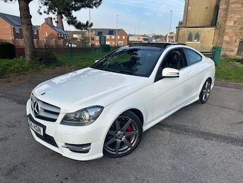 Used Mercedes-Benz C Class 2014 for sale - 77903889: Photo