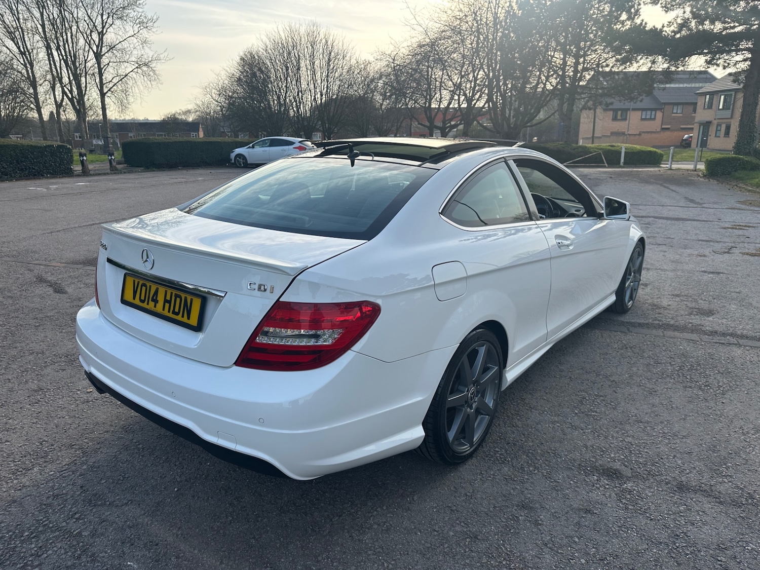Used Mercedes-Benz C Class 2014 for sale - 77903889: Photo 5
