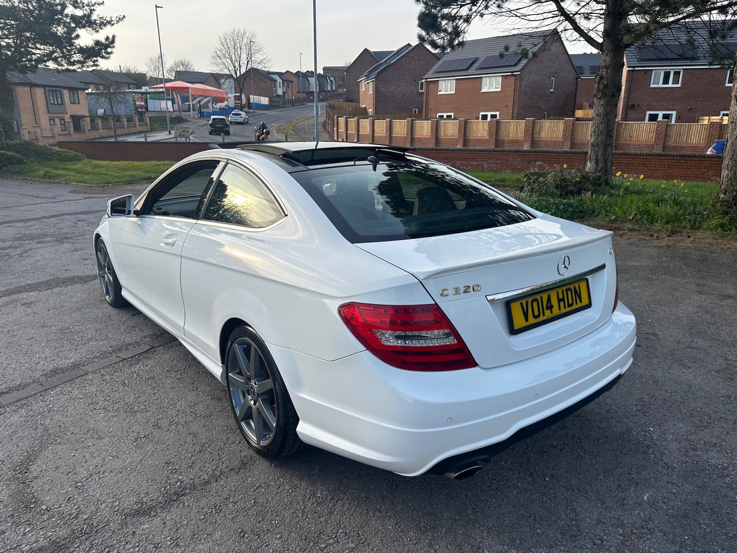 Used Mercedes-Benz C Class 2014 for sale - 77903889: Photo 7