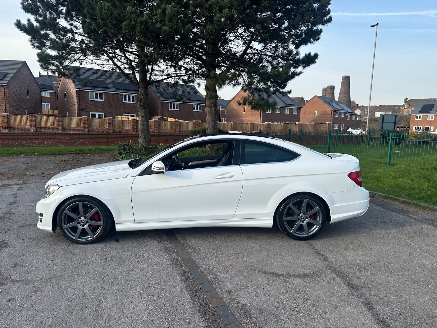 Used Mercedes-Benz C Class 2014 for sale - 77903889: Photo 8