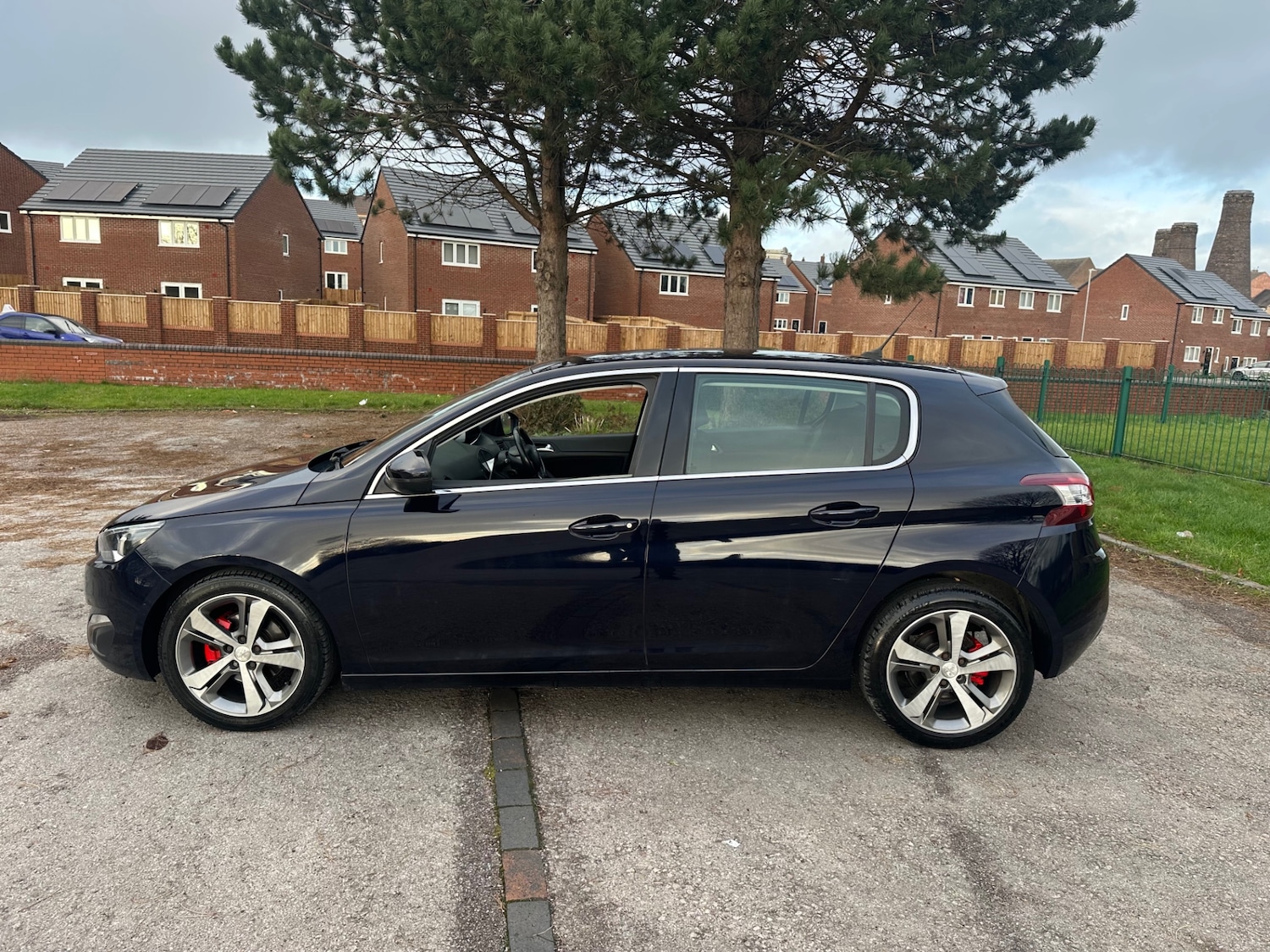Used Peugeot 308 2015 for sale - 76893199: Photo 8