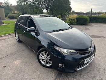 Toyota - Auris