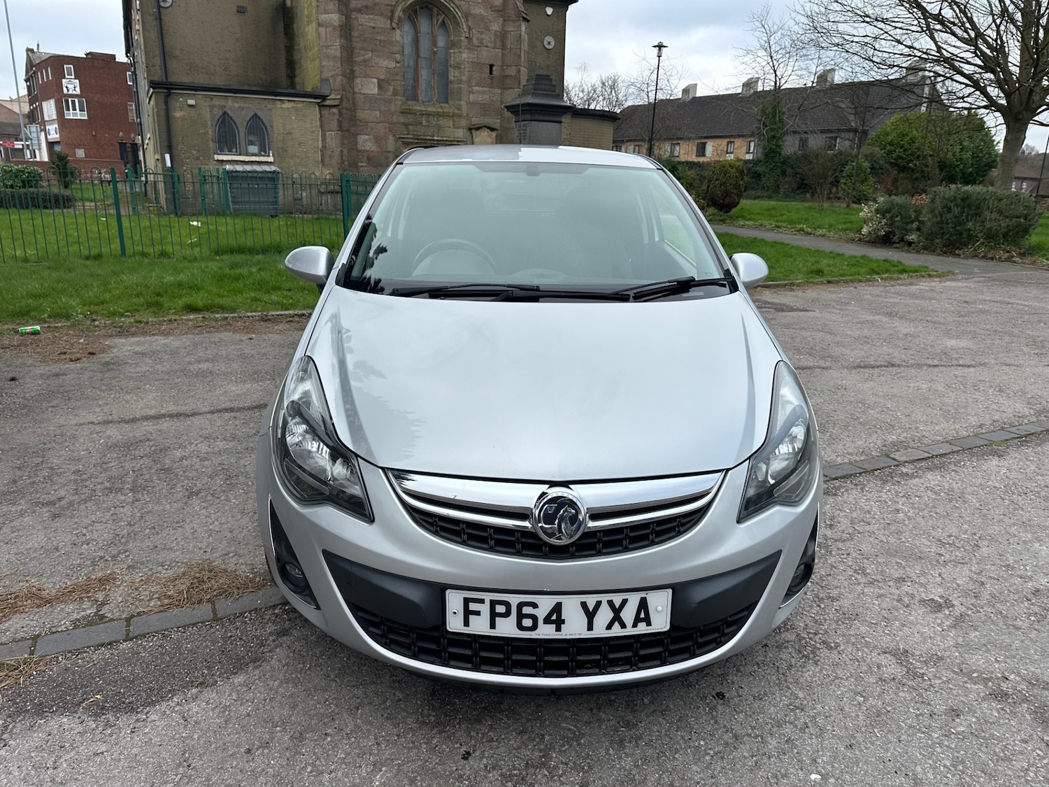 Used Vauxhall Corsa 2015 for sale - 77742449: Photo 2