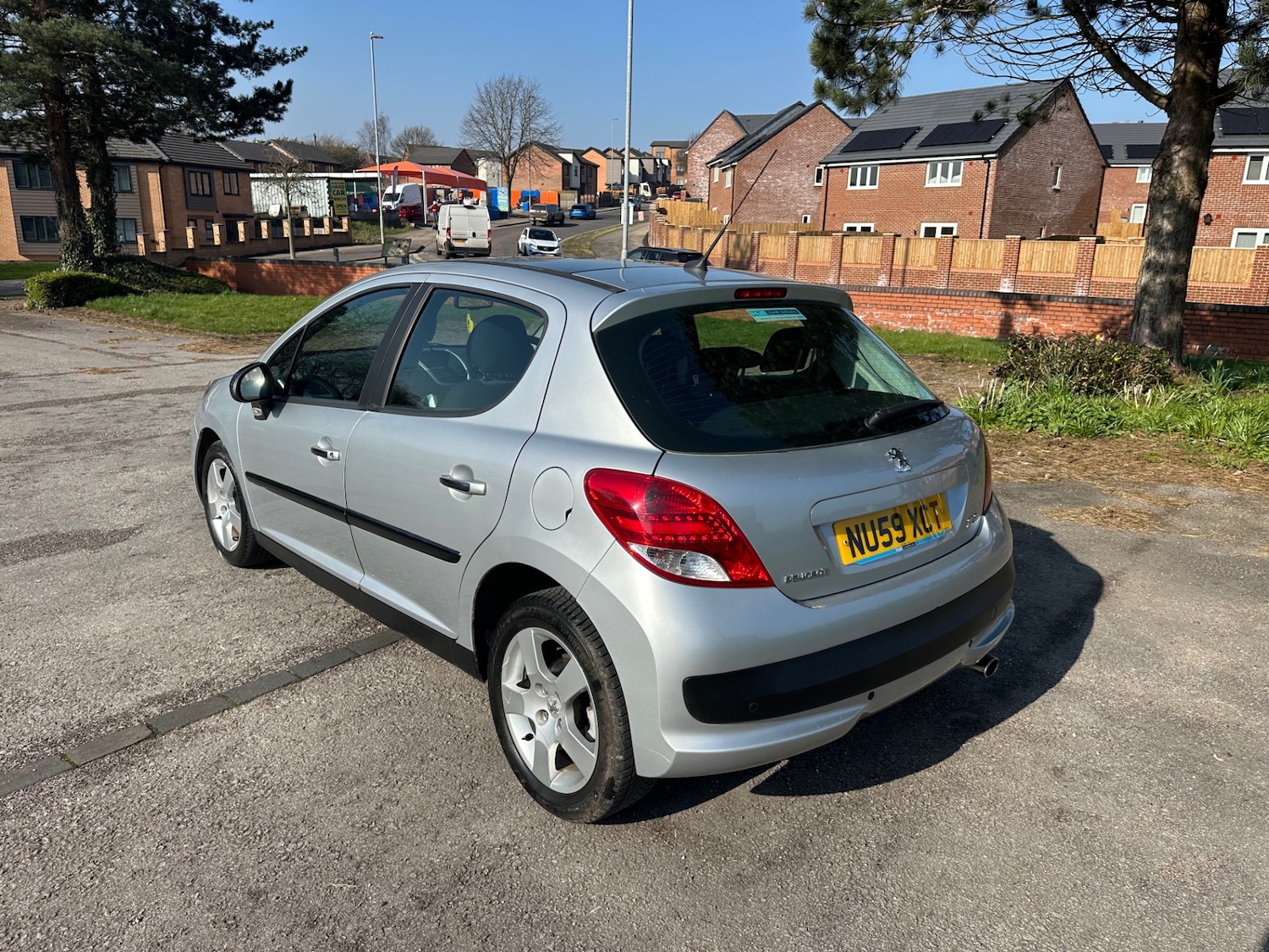 Used Peugeot 207 2009 for sale - 77616896: Photo 7