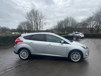 Used Ford Focus 2012 for sale - 77617386: Photo