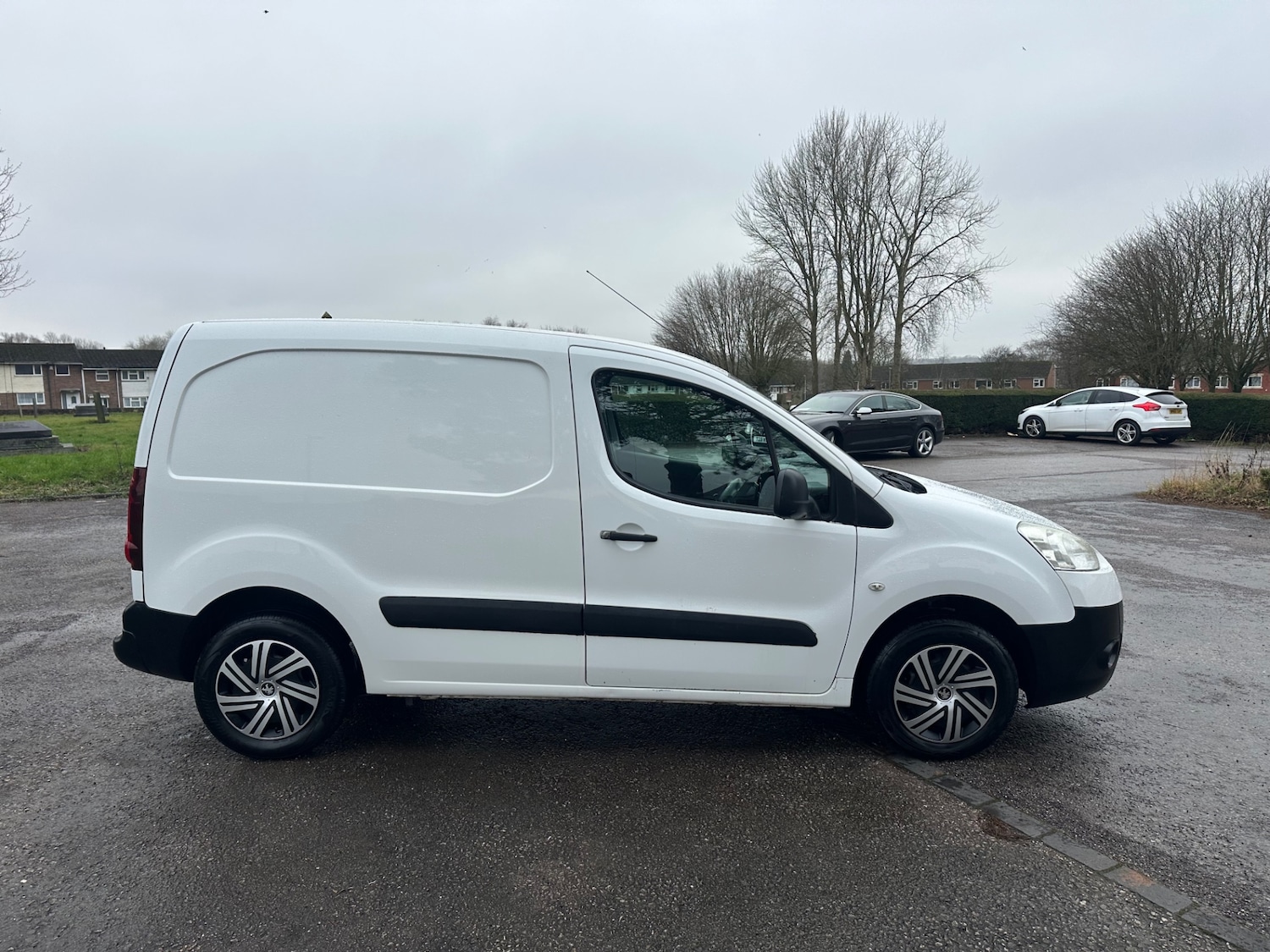 Used Peugeot Partner 2014 for sale - 77391976: Photo 4