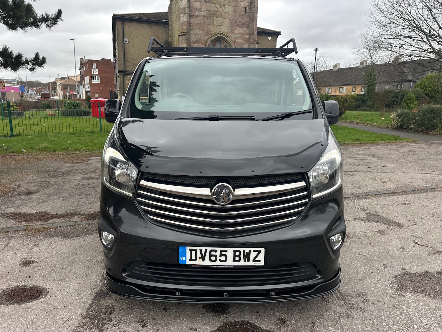 Used Vauxhall Vivaro 2015 for sale - 77310899: Photo 2
