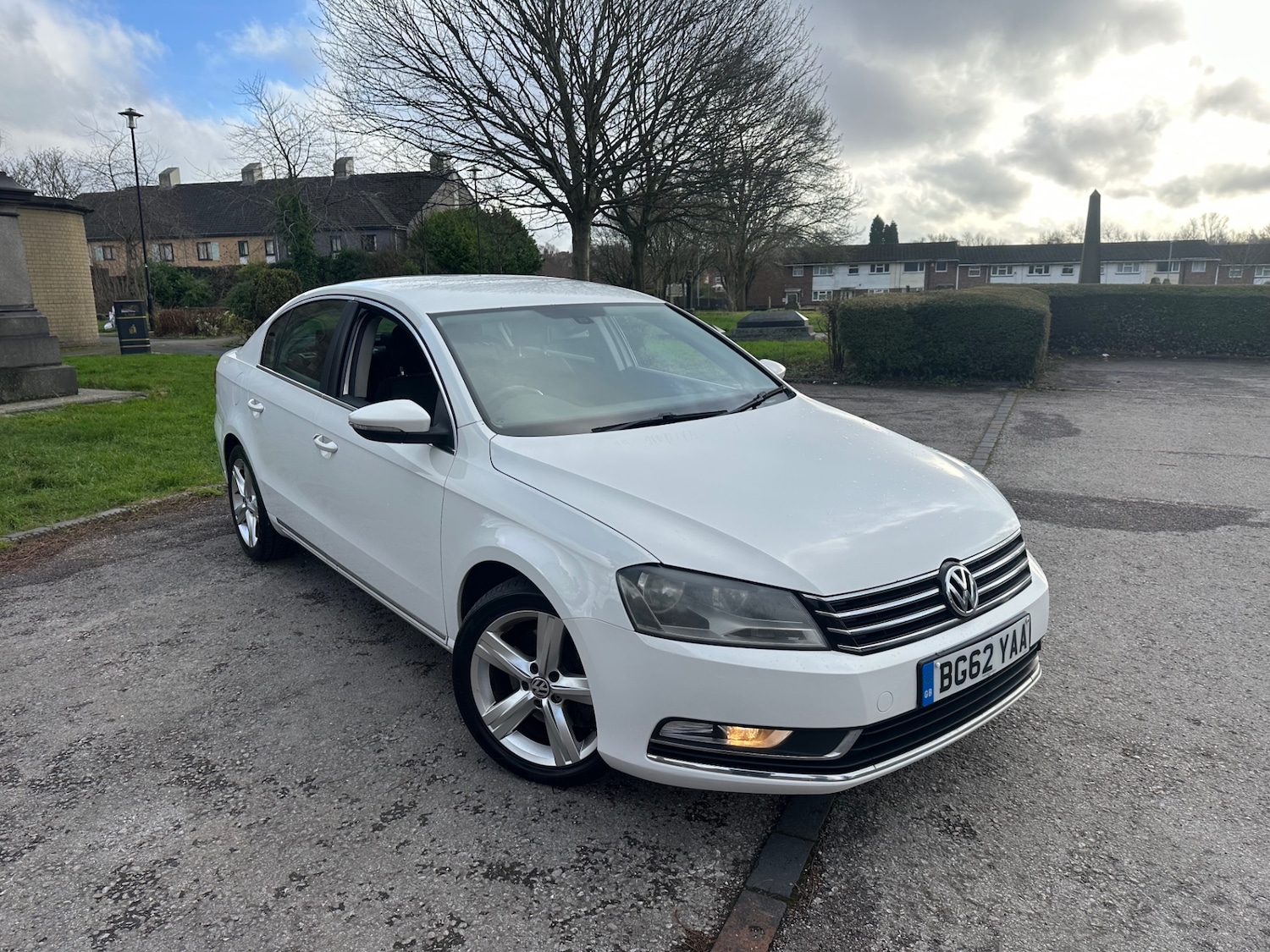Used Volkswagen Passat 2012 for sale - 77206940: Photo 1