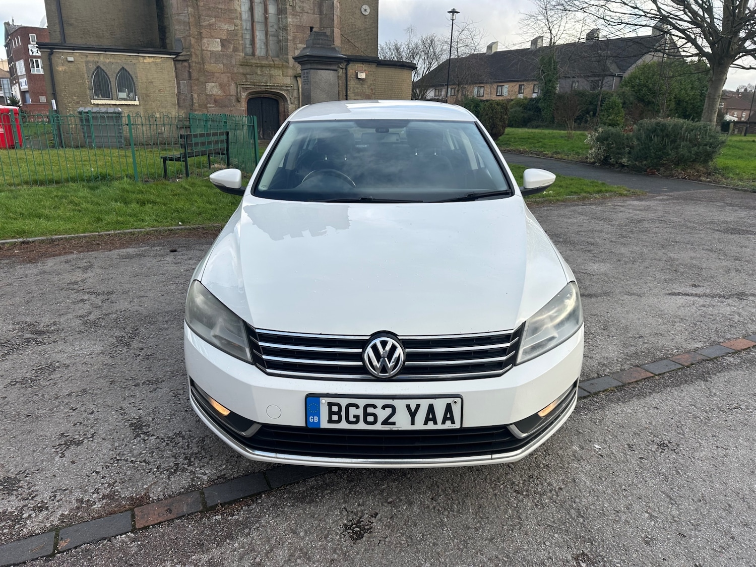 Used Volkswagen Passat 2012 for sale - 77206940: Photo 2