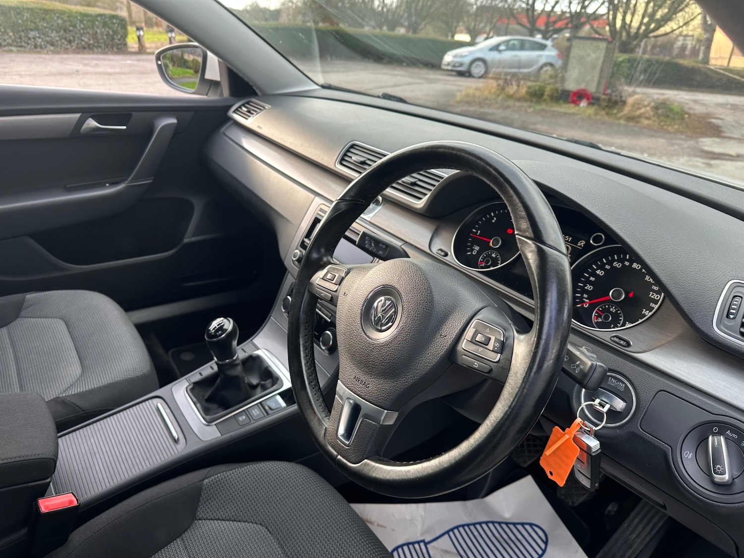 Used Volkswagen Passat 2012 for sale - 77206940: Photo 9