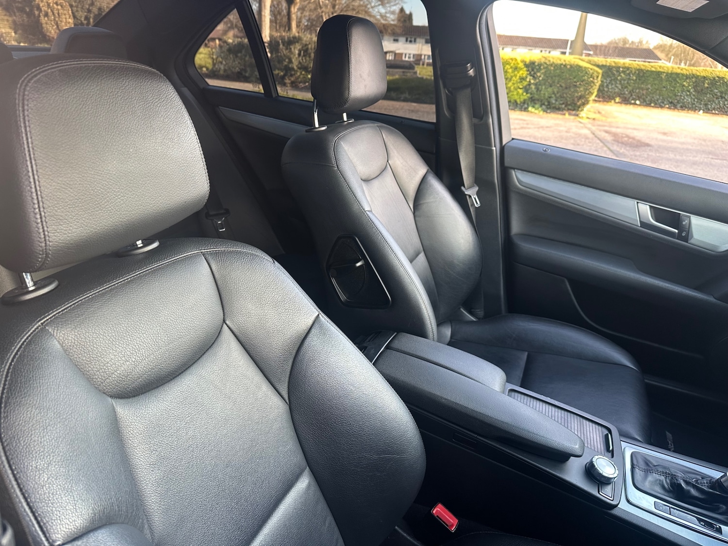 Used Mercedes-Benz C Class 2012 for sale - 77903870: Photo 10