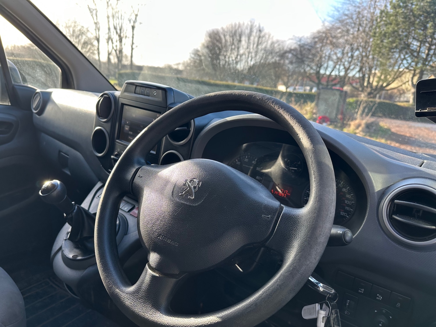 Used Peugeot Partner 2015 for sale - 77003285: Photo 9