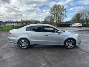 Used Volkswagen Passat 2011 for sale - 78121623: Photo