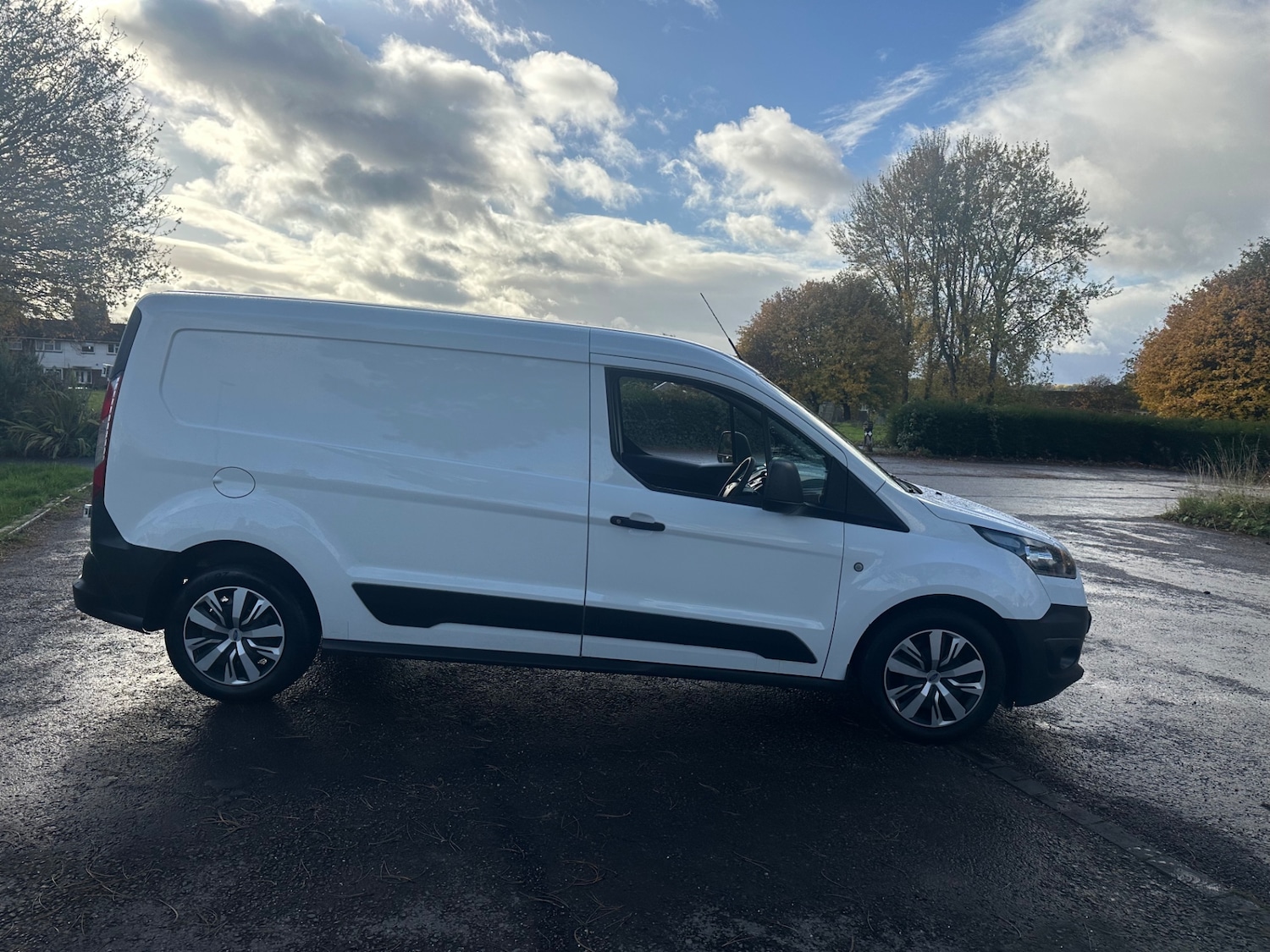 Used Ford Transit Connect 2015 for sale - 76374312: Photo 4