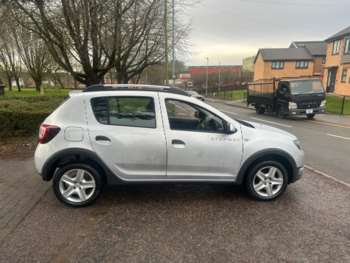 Used Dacia Sandero Stepway 2014 for sale - 73364076: Photo