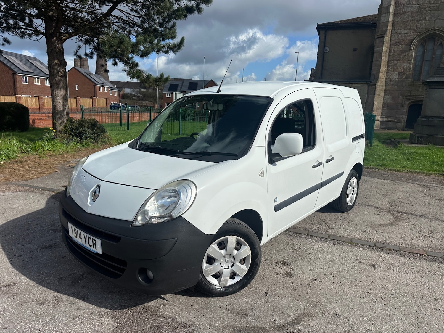 Used Renault Kangoo 2014 for sale - 77758687: Photo 3