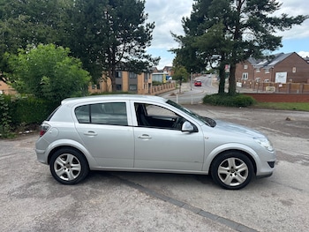 Used Vauxhall Astra 2009 for sale - 75368672: Photo