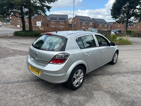 Used Vauxhall Astra 2009 for sale - 75368672: Photo 5