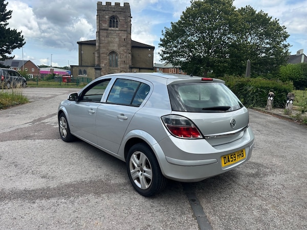 Used Vauxhall Astra 2009 for sale - 75368672: Photo 7