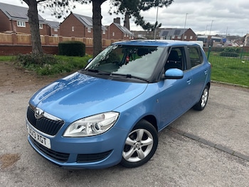 Used Skoda Fabia 2013 for sale - 77818052: Photo