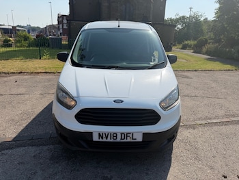 Used Ford Transit Courier 2018 for sale - 78950040: Photo