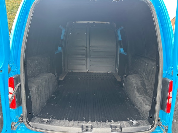 Used Volkswagen Caddy 2015 for sale - 76036490: Photo 11