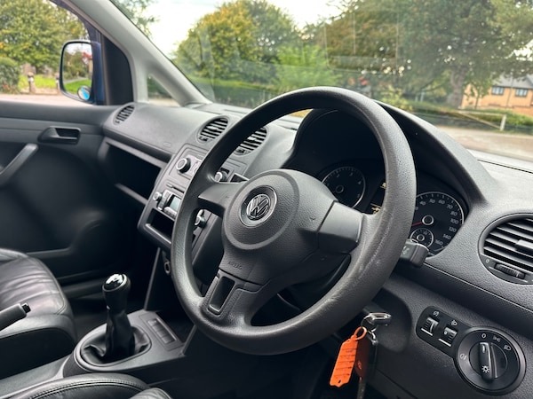Used Volkswagen Caddy 2015 for sale - 76036490: Photo 9