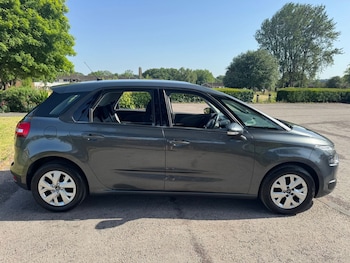 Used Citroen C4 Picasso 2015 for sale - 79017426: Photo