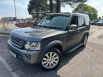 Used Land Rover Discovery 2015 for sale - 74927772: Photo