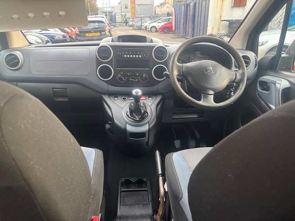 Used Peugeot Partner Tepee 2014 for sale - 76214904: Photo 14