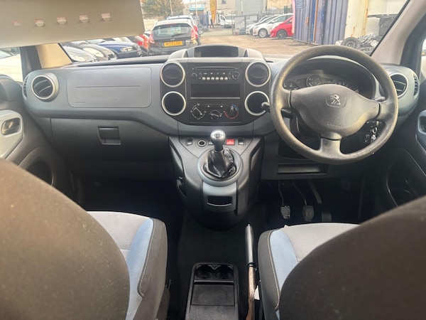Used Peugeot Partner Tepee 2014 for sale - 76214904: Photo 17