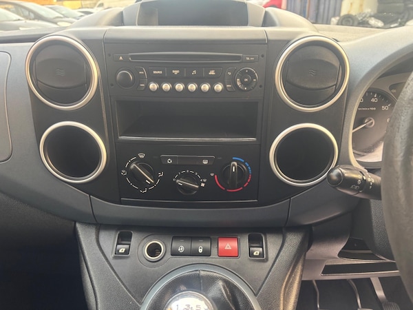 Used Peugeot Partner Tepee 2014 for sale - 76214904: Photo 18