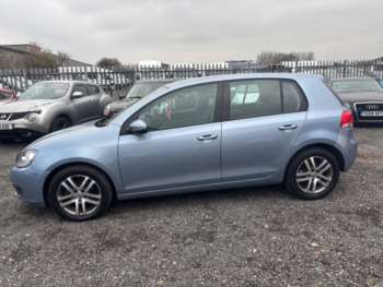 Used Volkswagen Golf 2010 for sale - 75302332: Photo