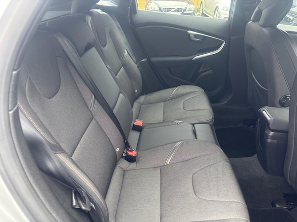 Used Volvo V40 Cross Country 2014 for sale - 75302264: Photo 13