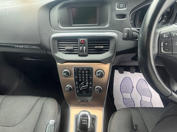 Used Volvo V40 Cross Country 2014 for sale - 75302264: Photo 18