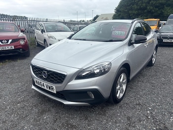 Used Volvo V40 Cross Country 2014 for sale - 75302264: Photo