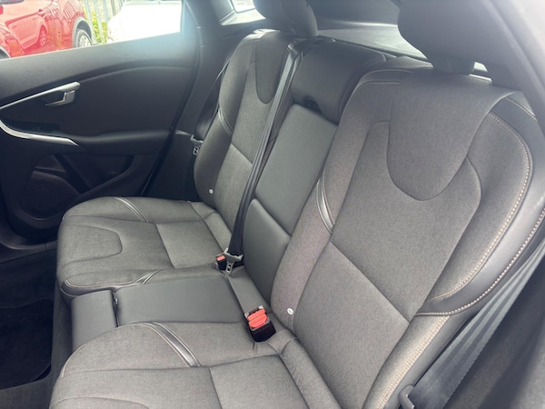 Used Volvo V40 Cross Country 2014 for sale - 75302264: Photo 9