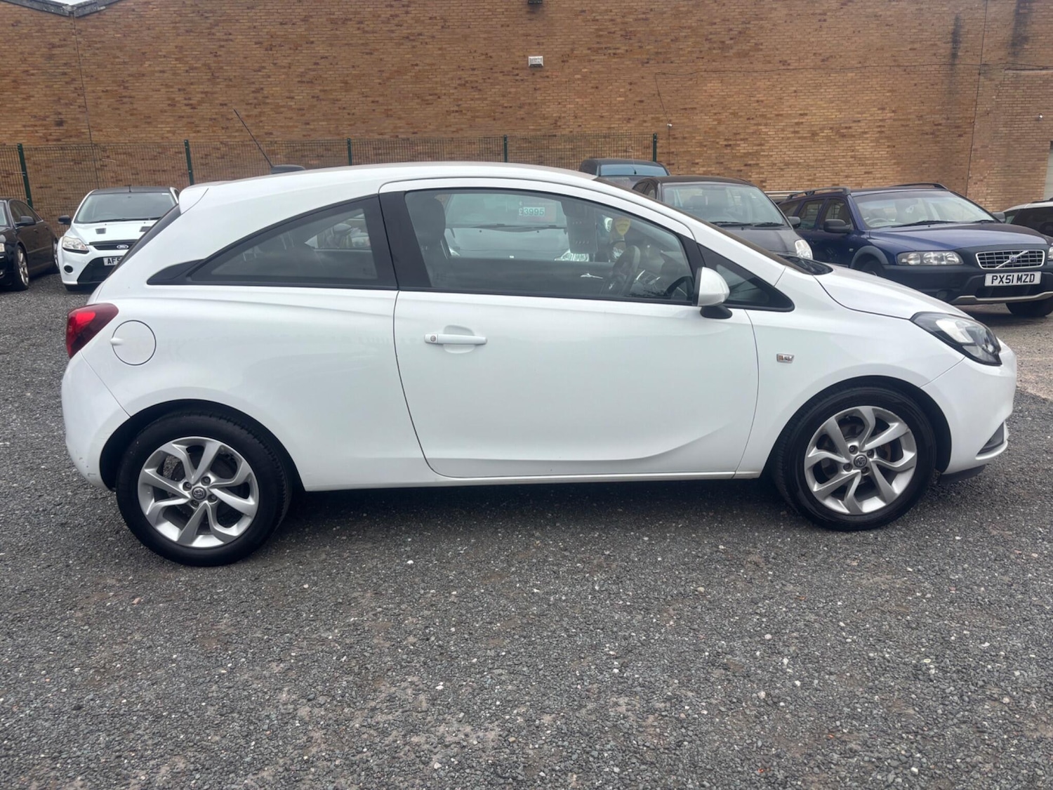 Used Vauxhall Corsa 2016 for sale - 76306529: Photo 8