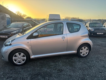 Used Toyota AYGO 2011 for sale - 75302356: Photo