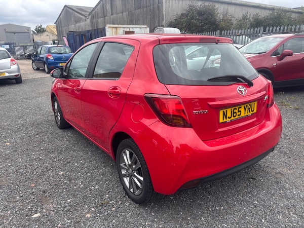 Used Toyota Yaris 2015 for sale - 75588516: Photo 6