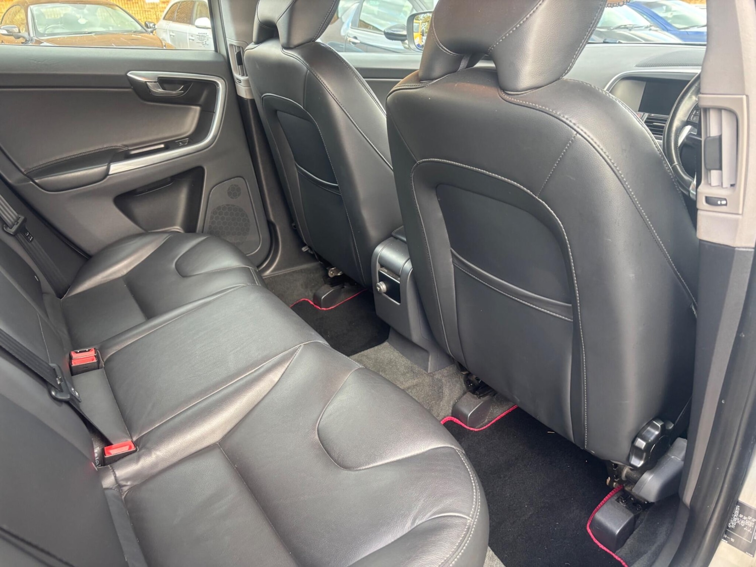 Used Volvo XC60 2016 for sale - 76349351: Photo 19