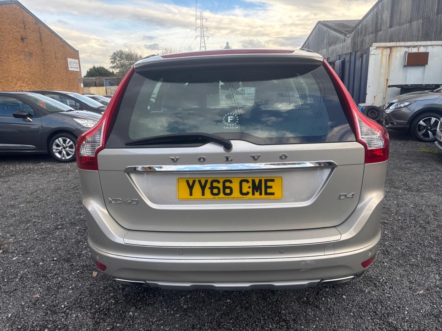 Used Volvo XC60 2016 for sale - 76349351: Photo 8