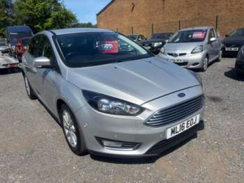 2016 (16) - 1.0 EcoBoost Titanium 5dr