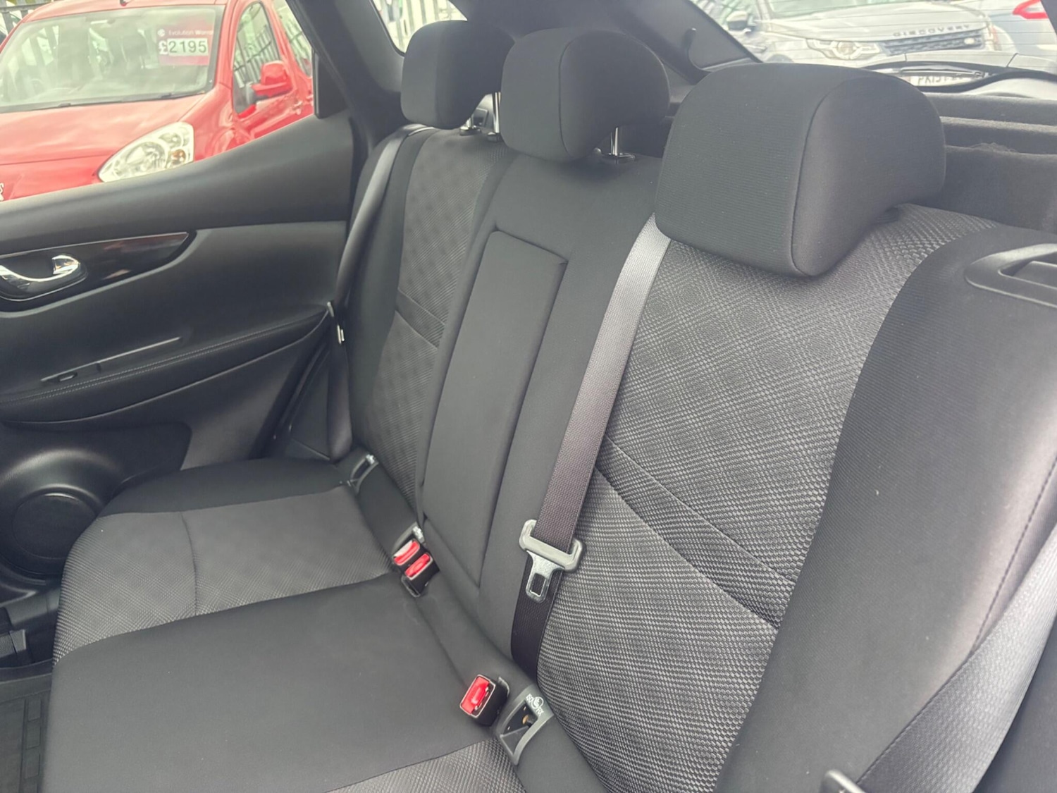 Used Nissan Qashqai 2016 for sale - 76361494: Photo 12