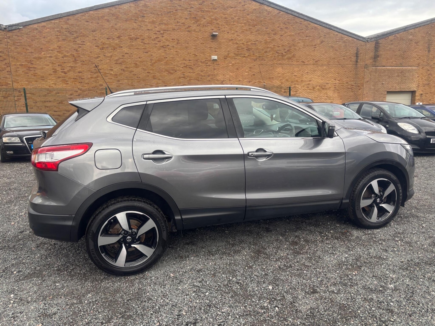 Used Nissan Qashqai 2016 for sale - 76361494: Photo 8